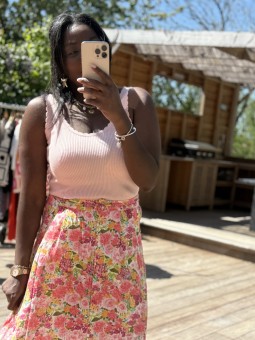 Top Camelia rose